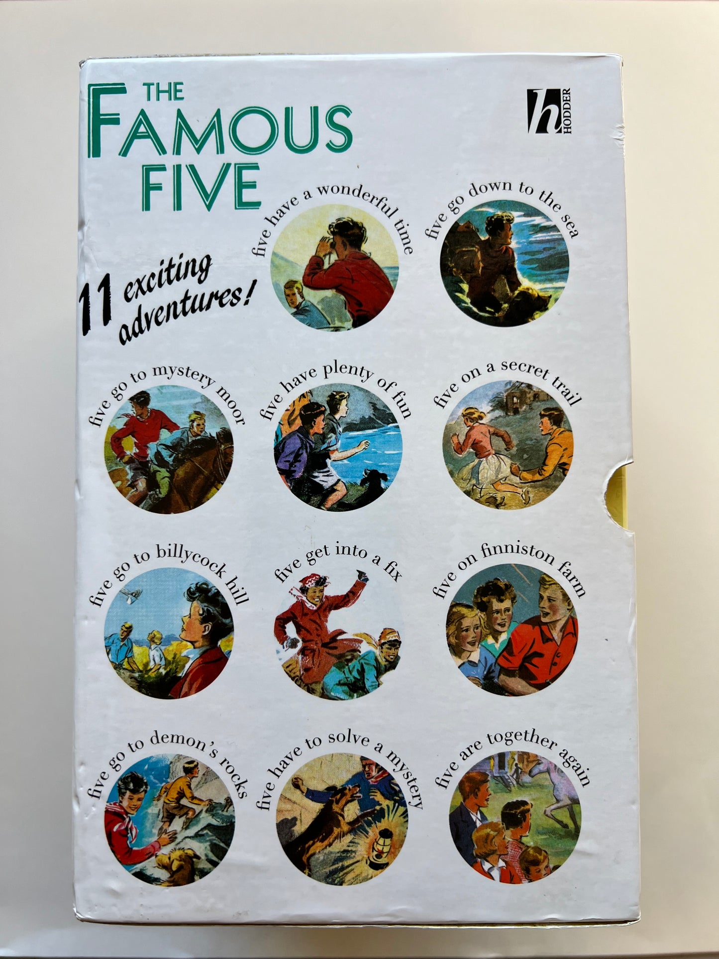 Famous Five by Enid Blyton, Box Set 11-21