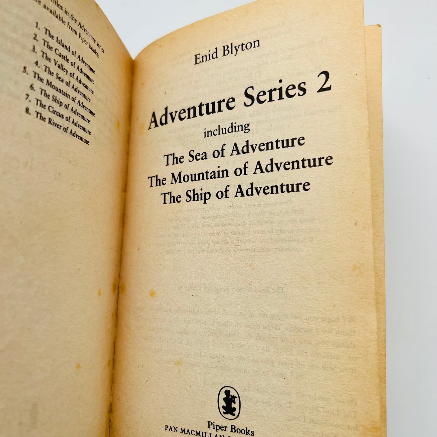 Adventure Series 2 by Enid Blyton