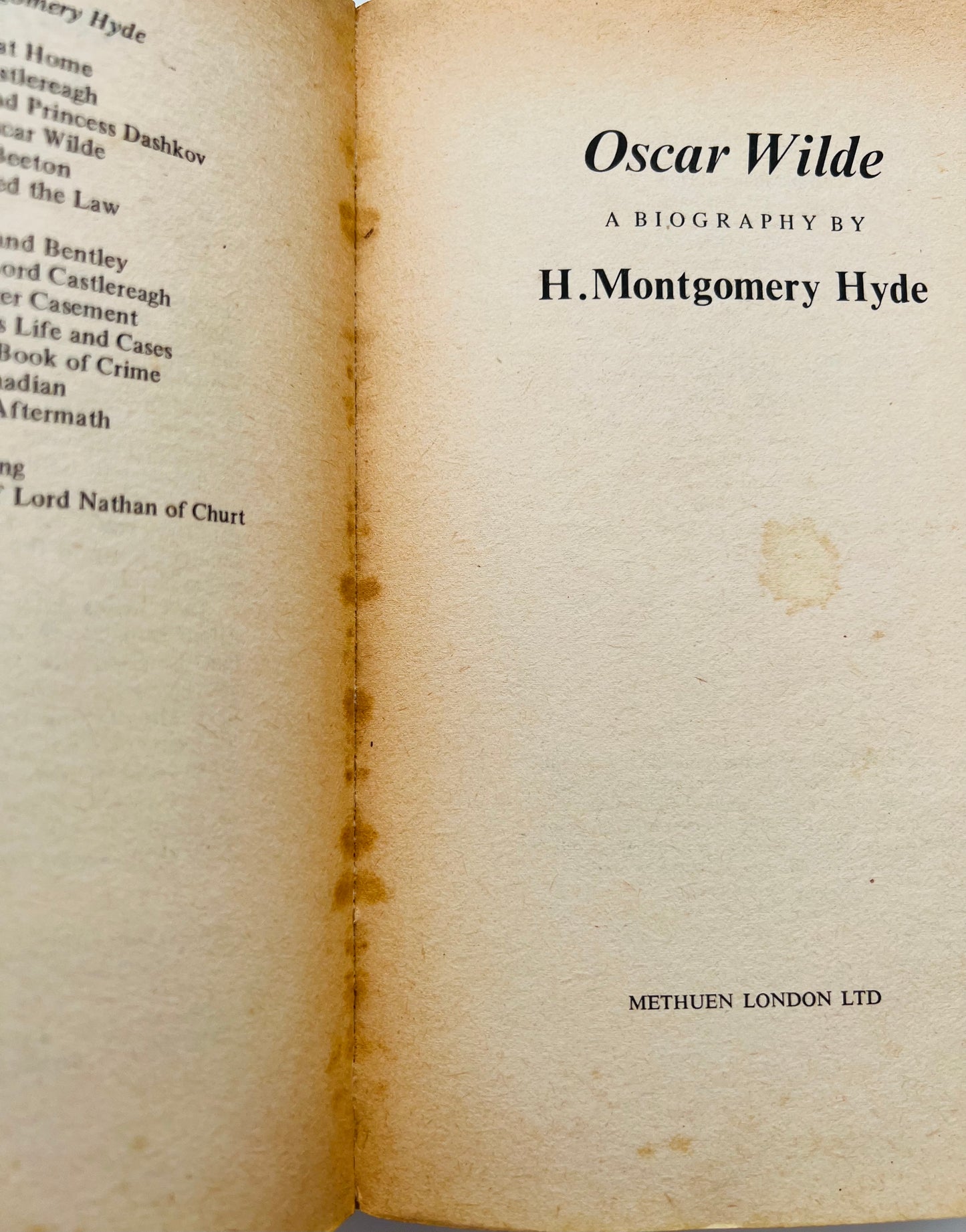 Oscar Wilde by H Montgomery Hyde