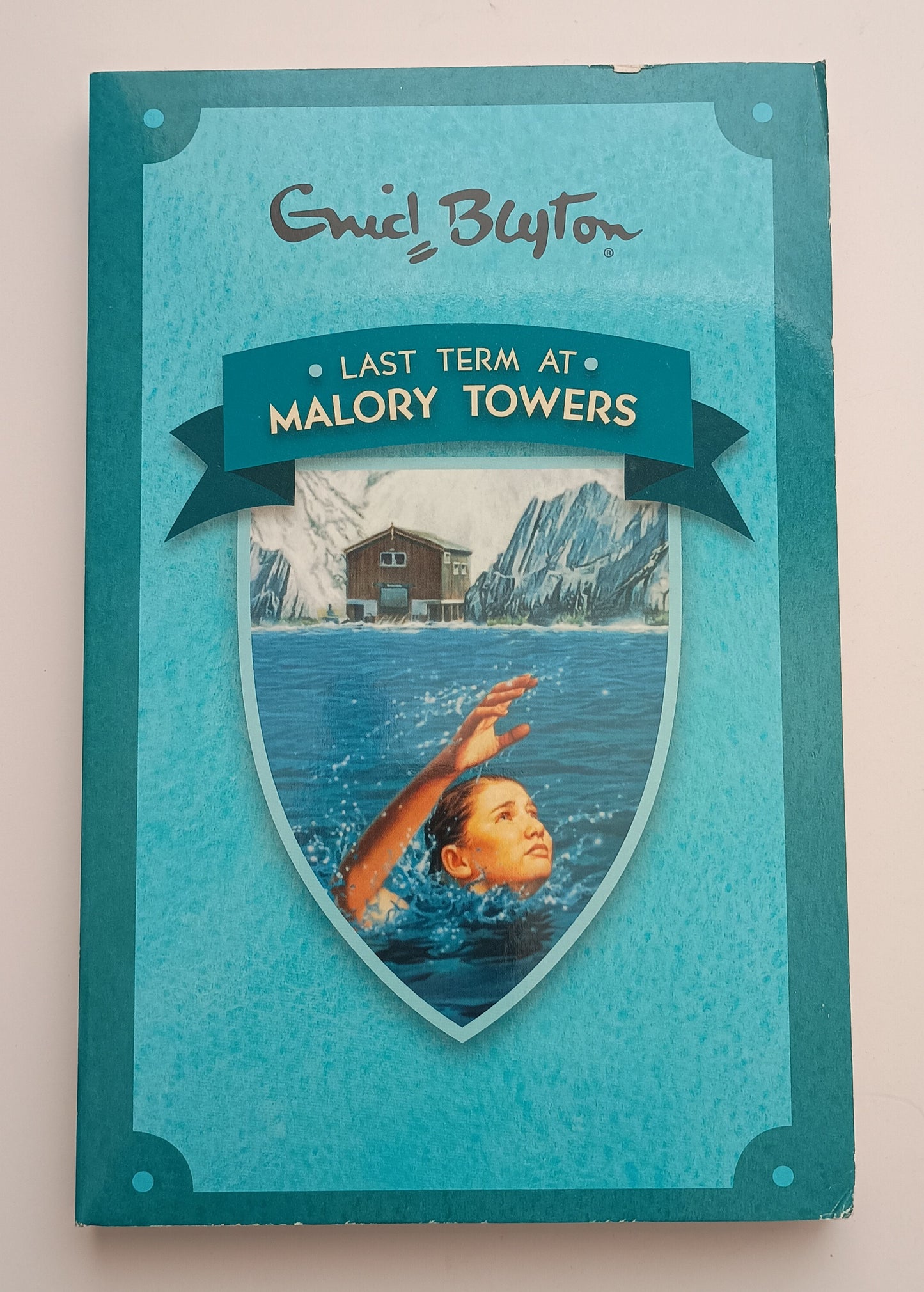 Malory Towers by Enid Blyton, Box Set 1-6