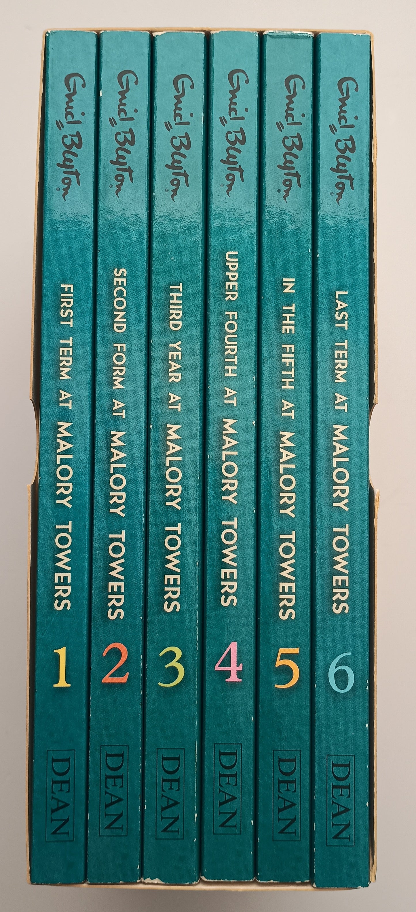 Malory Towers by Enid Blyton, Box Set 1-6