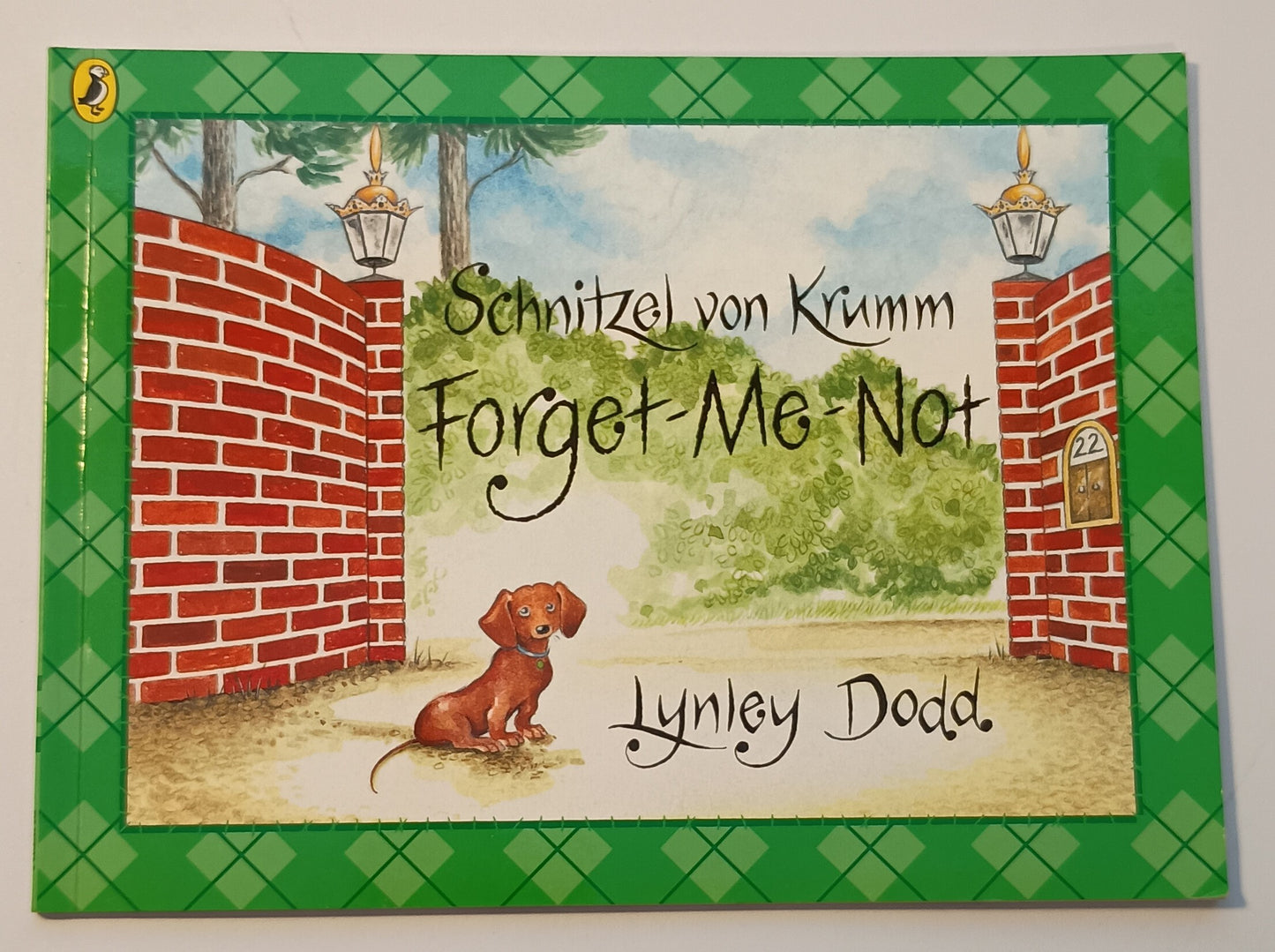 Schnitzel von Krumm Forget-Me-Not by Lynley Dodd